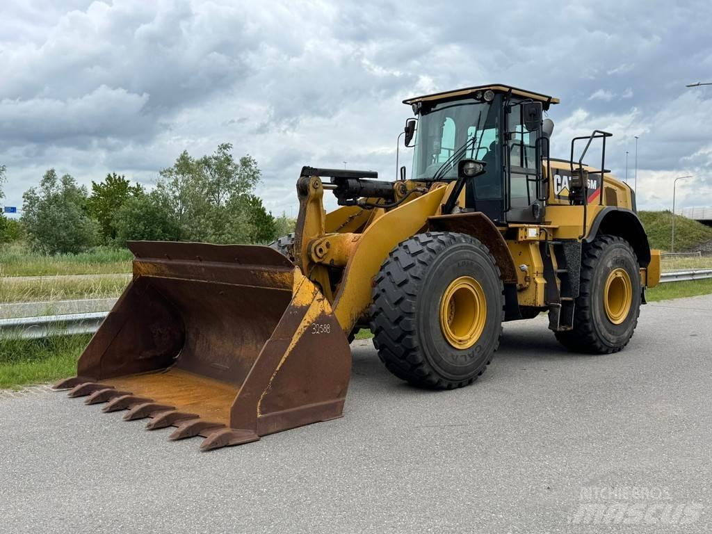 CAT 966M XE Фронтальные погрузчики