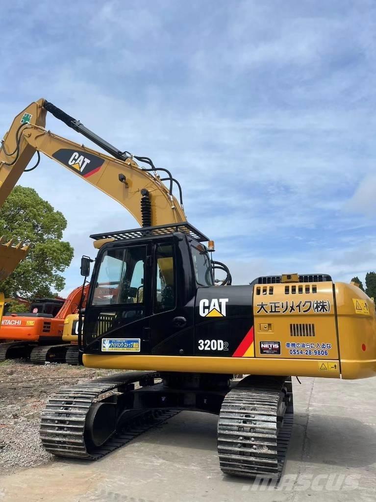 CAT 320 D2 Гусеничные экскаваторы