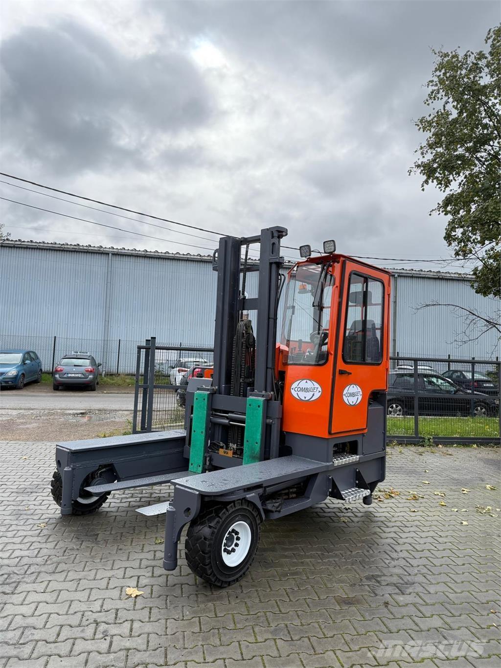 Combilift C5000 XL 4-x ходовые ричтраки