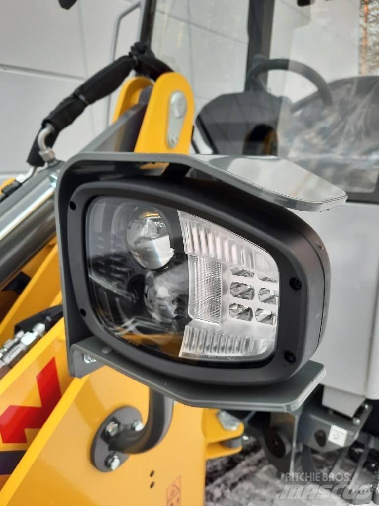Wacker Neuson WL 28 Фронтальные погрузчики