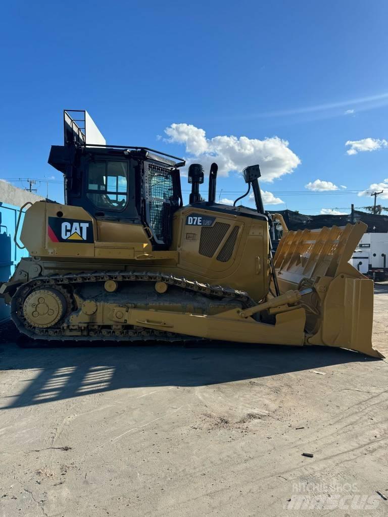 CAT D 7 E LGP Гусеничные бульдозеры