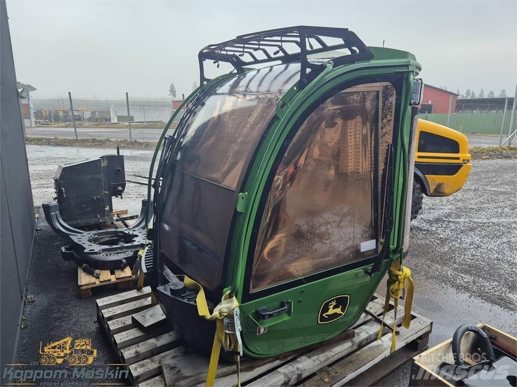 John Deere 1270G Кабины и интерьер