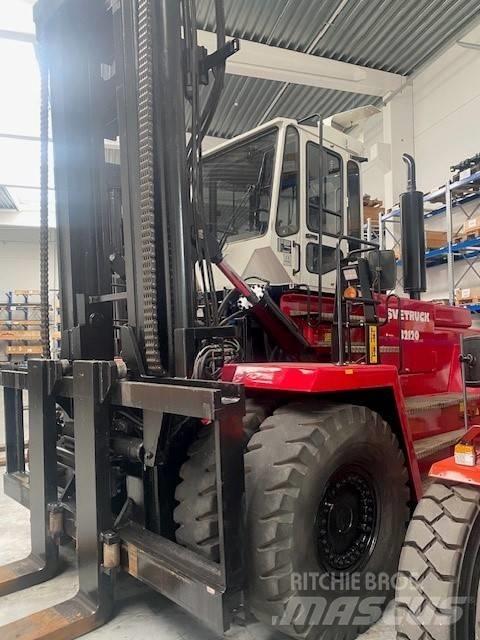 Svetruck 32-120 Дизельные погрузчики