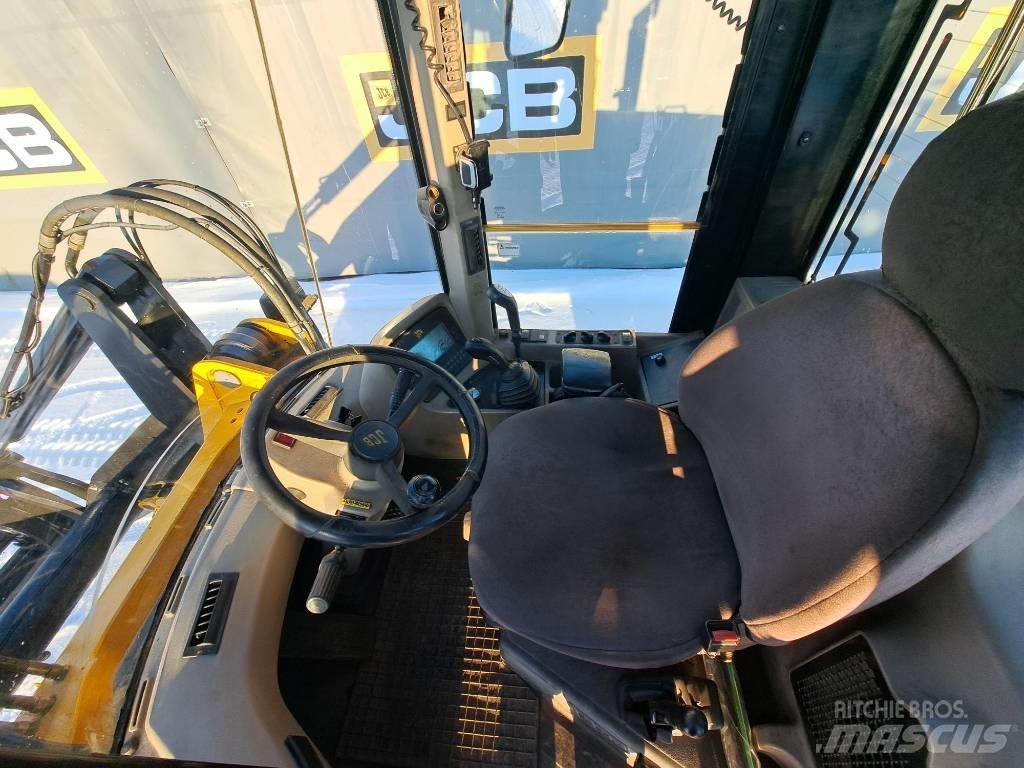 JCB 426 HT Фронтальные погрузчики