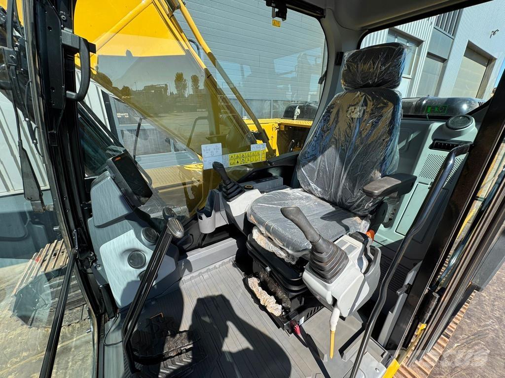 CAT 323D3 Гусеничные экскаваторы