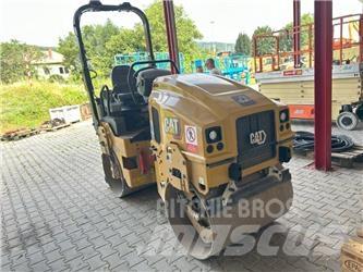 CAT CB 2.5GC Катки тротуарные