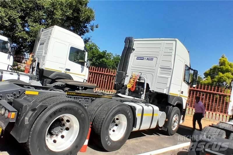 Volvo FMX(4) 440 Специальные грузовики