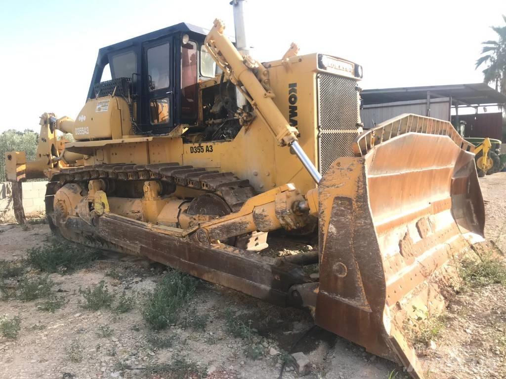 Komatsu D355A-3 Гусеничные бульдозеры