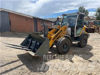 Liebherr L 504 Малые погрузчики