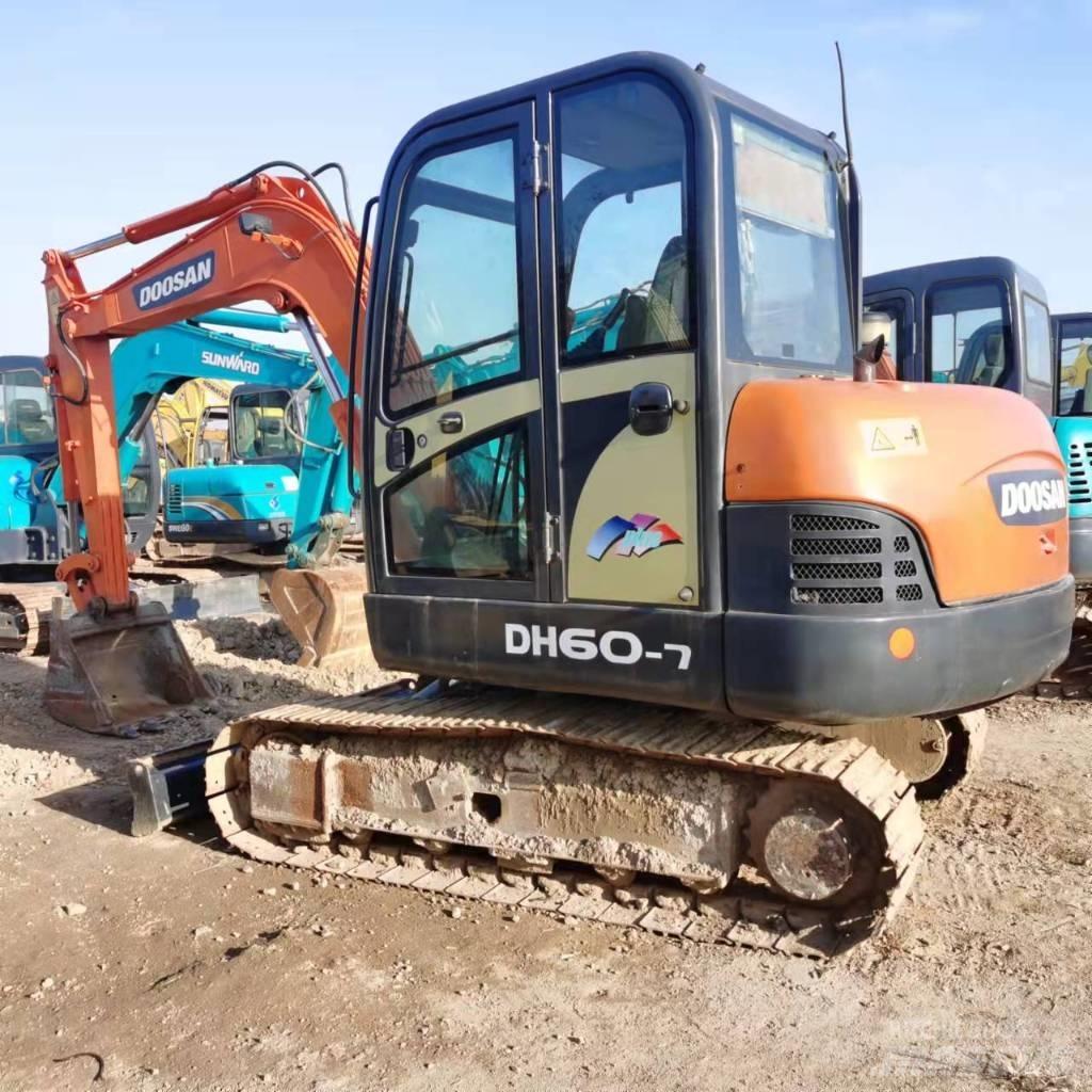 Doosan DH60-7 Гусеничные экскаваторы
