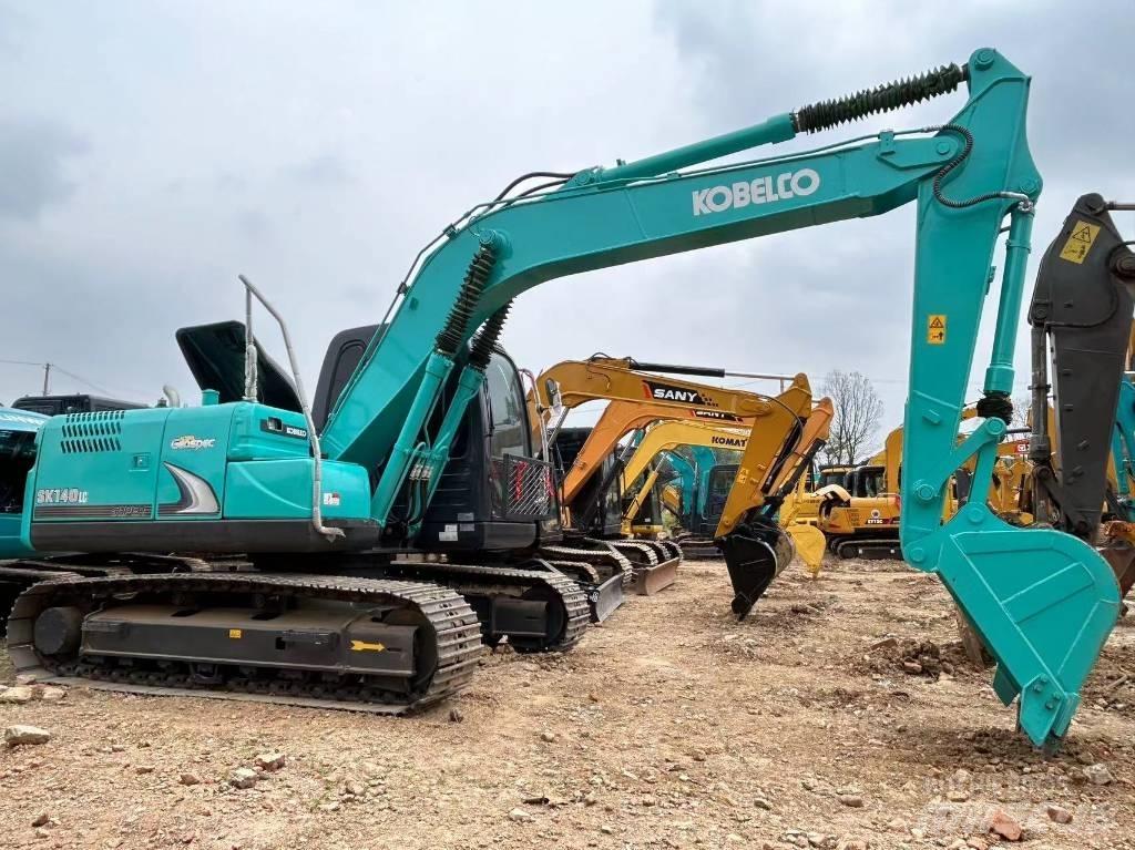 Kobelco SK140-8 Гусеничные экскаваторы