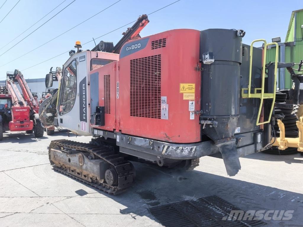 Sandvik DX 800 Буровые вышки