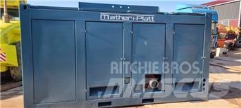  Mather + Platt 200 Гидронасосы
