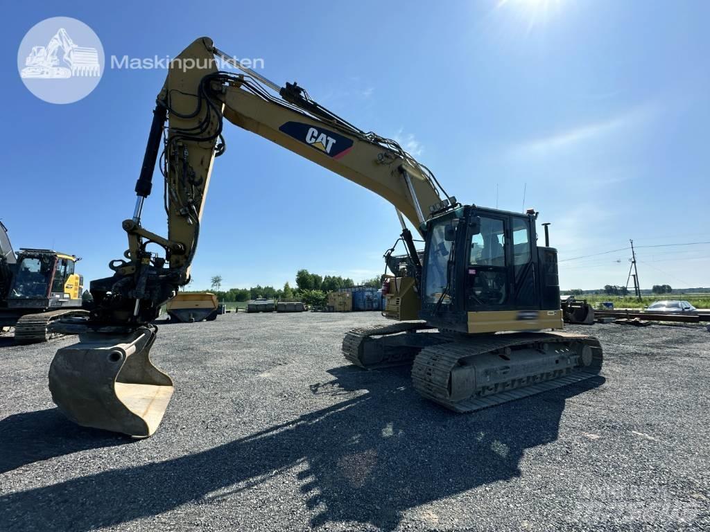 CAT 325 FL CR Гусеничные экскаваторы