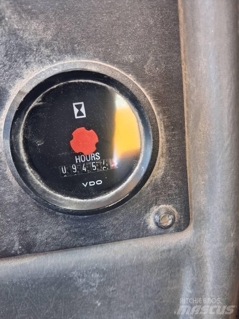 Volvo L 90 E Фронтальные погрузчики