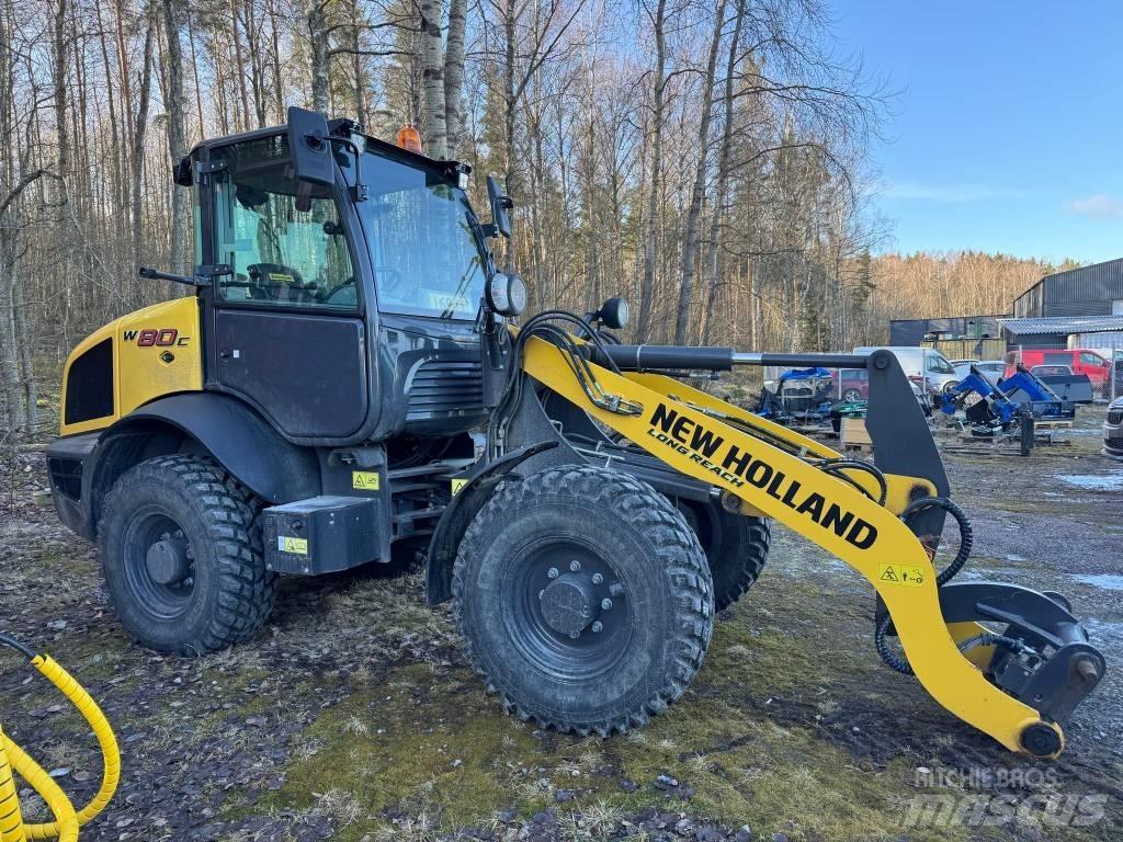 New Holland W 80 C Фронтальные погрузчики