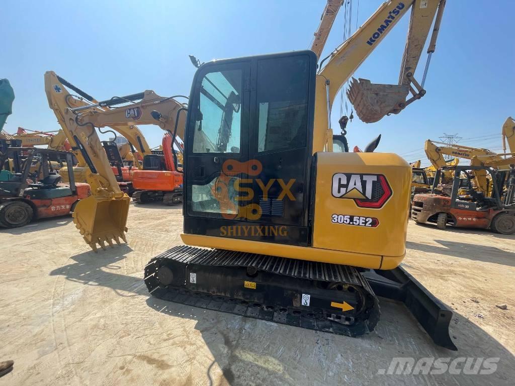 CAT 305.5 E 2 Гусеничные экскаваторы
