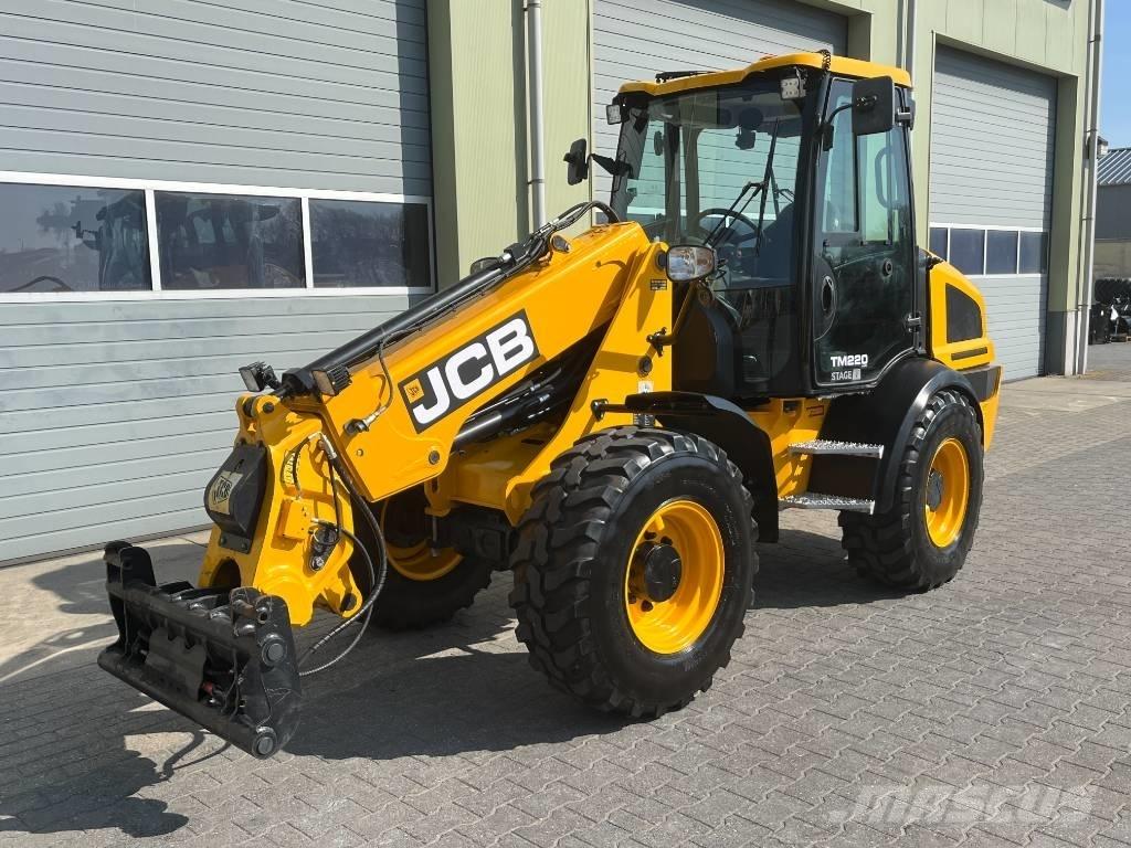 JCB TM 220 Сельскохозяйственные телескопические погрузчики