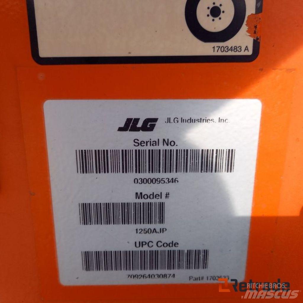 JLG 1250 AJP Коленчатые подъемники