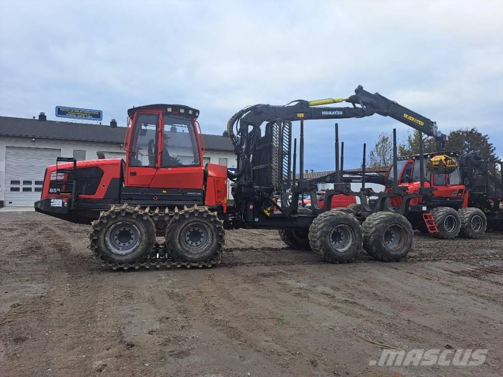 Komatsu 855 Форвардеры