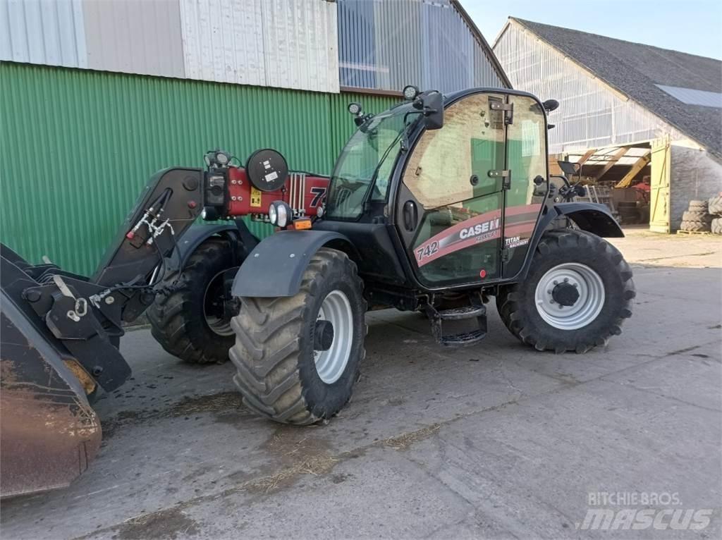 CASE 742 Farmlift Телескопические погрузчики
