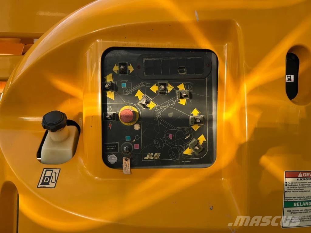 JLG 450AJ Коленчатые подъемники