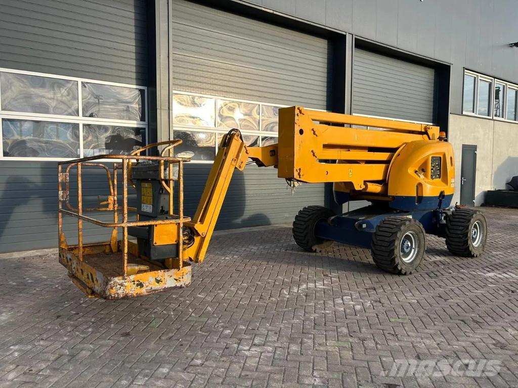 JLG 450AJ Коленчатые подъемники