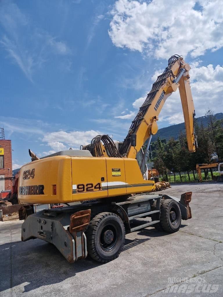 Liebherr A924C Перегружатели металлолома/промышленные погрузчики