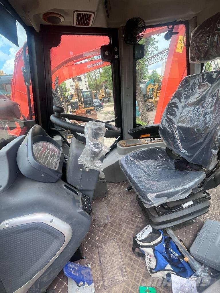 CAT 420 F Экскаваторы-погрузчики