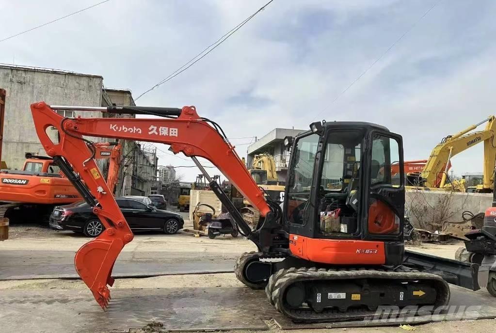 Kubota 163 Гусеничные экскаваторы