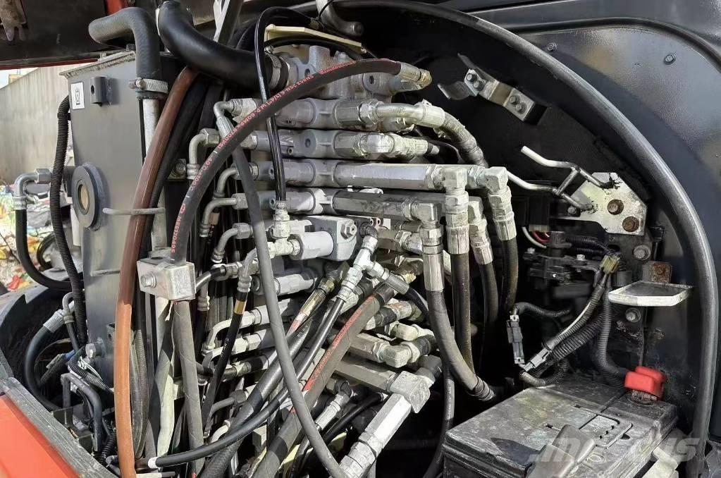 Kubota 163 Гусеничные экскаваторы