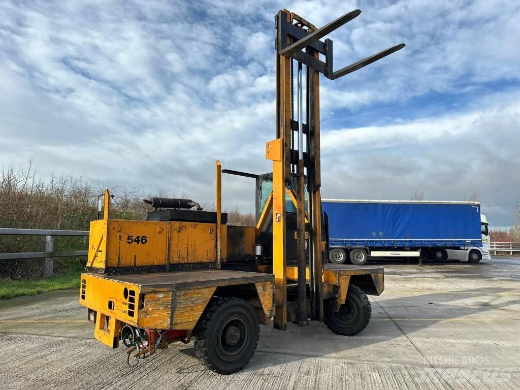 Boss 546 SIDE LOADER Боковые погрузчики