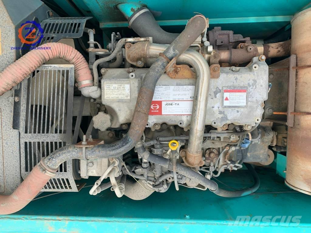 Kobelco SK 260 LC Гусеничные экскаваторы