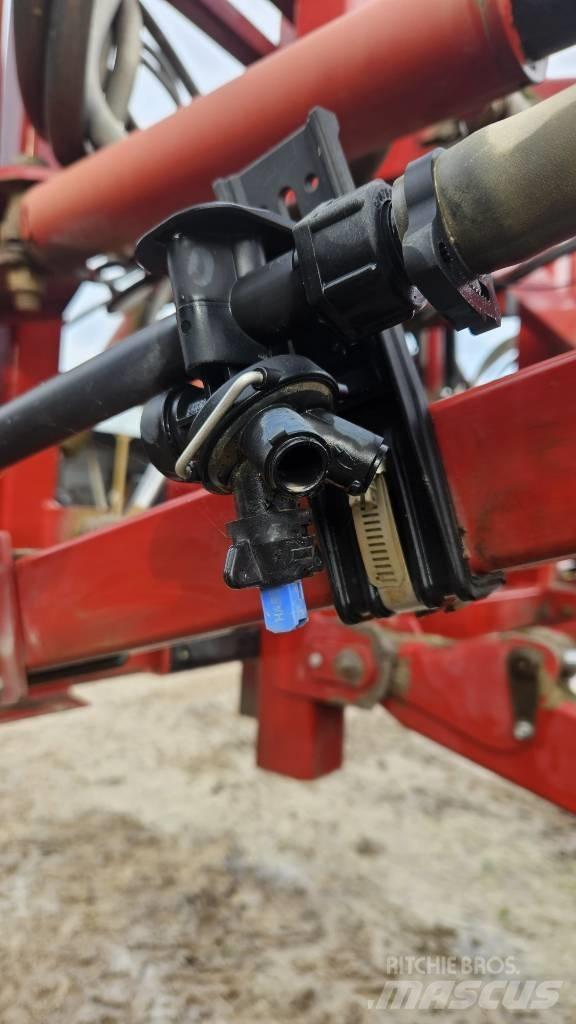 Hardi Navigator 4000 Прицепные опрыскиватели