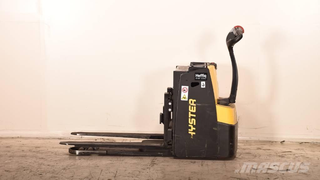 Hyster S2.4HBE Ручные электрические тележки
