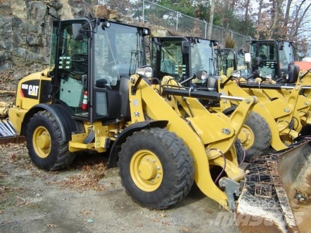 CAT 906 M Фронтальные погрузчики
