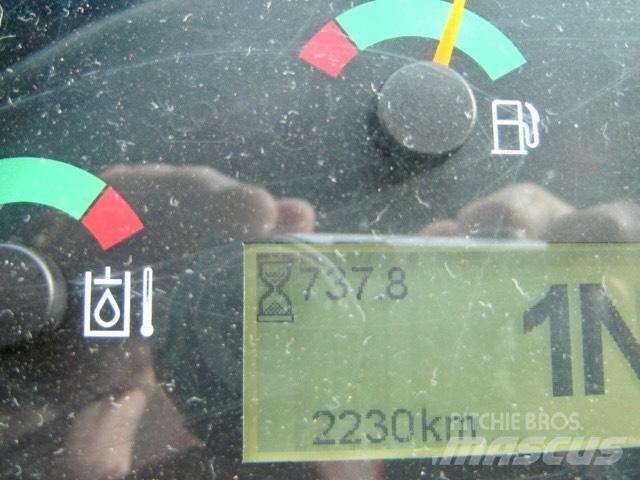 CAT 906 M Фронтальные погрузчики