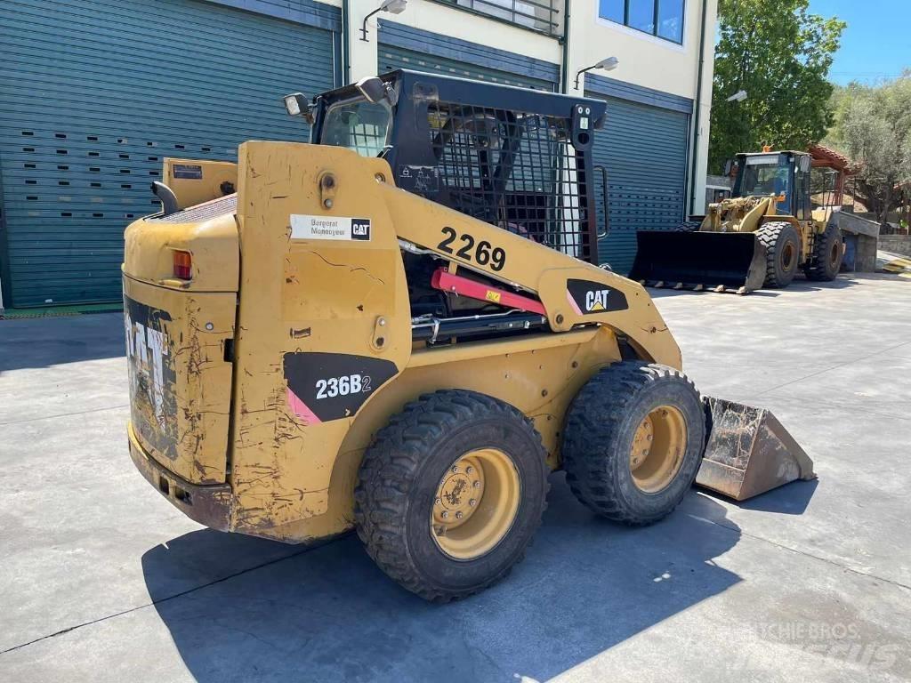 CAT 236 B Мини-погрузчики