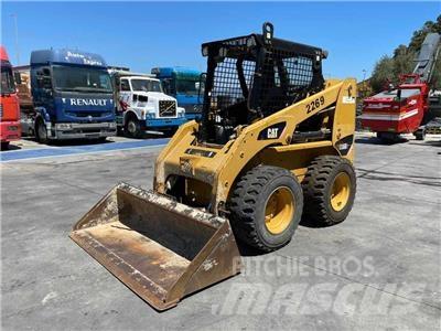 CAT 236 B Мини-погрузчики