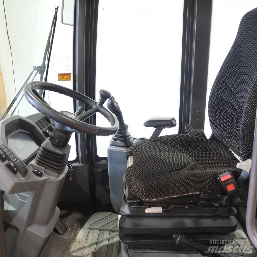 Volvo L30G Фронтальные погрузчики