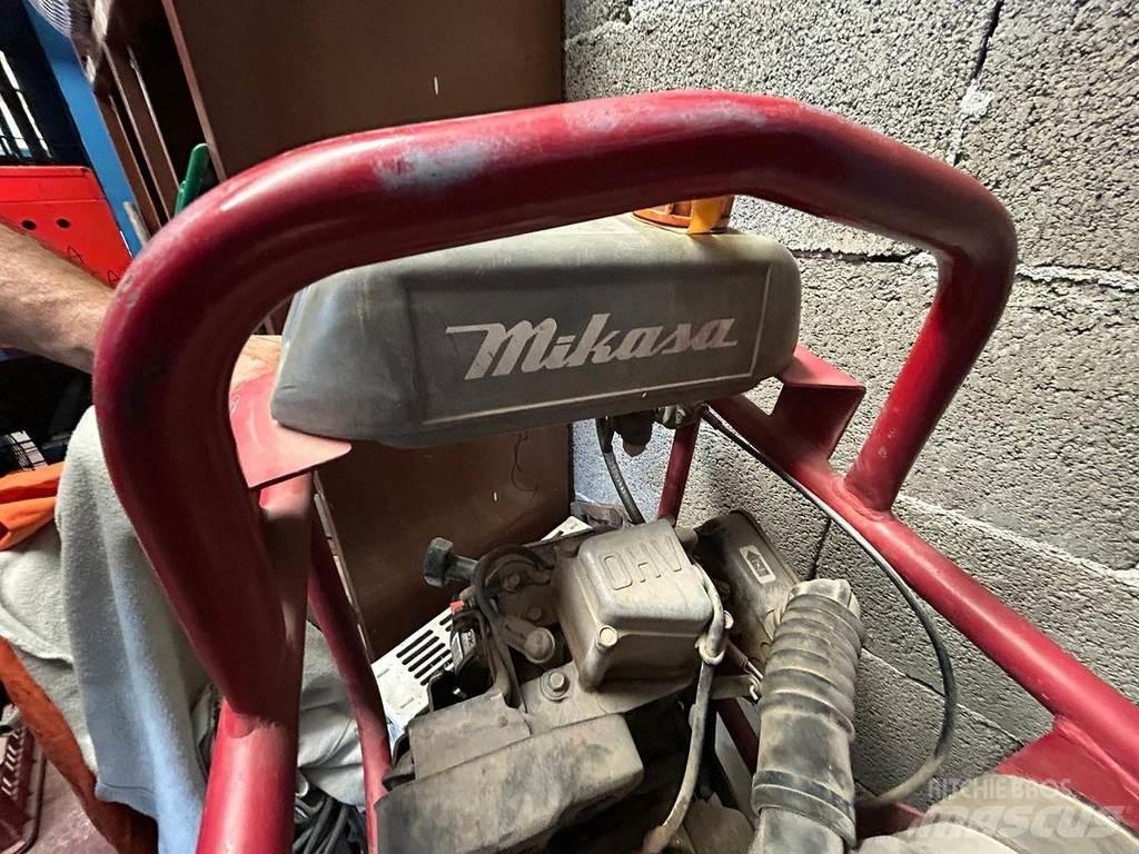 Mikasa MTR-40F Виброплиты и вибротрамбовки