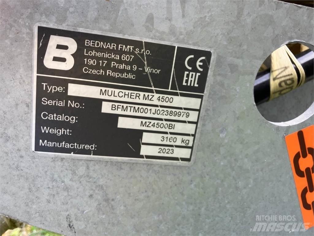Bednar MZ 4500 Комплектующие сельхозмашин для уборки сена