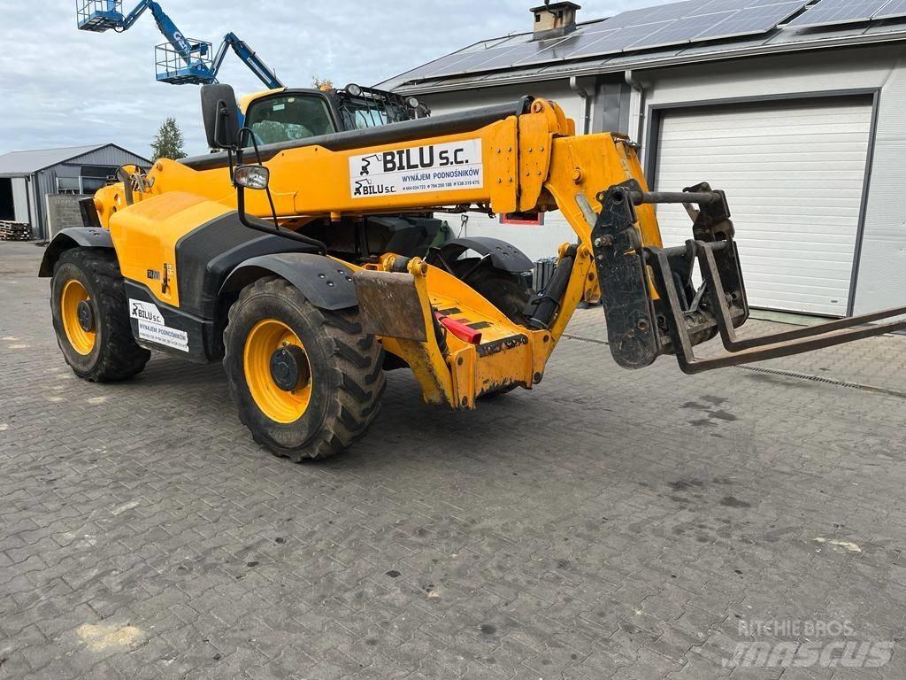 JCB 540-140 Телескопические погрузчики