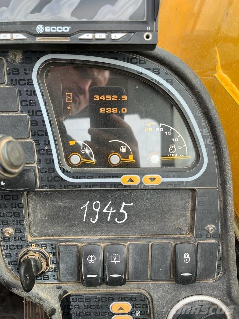 JCB 540-140 Телескопические погрузчики
