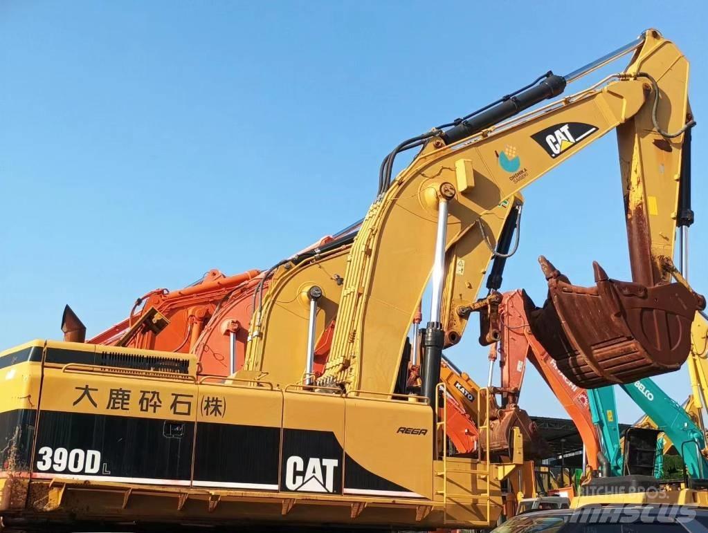 CAT CAT390DL Малые экскаваторы 7т-12т