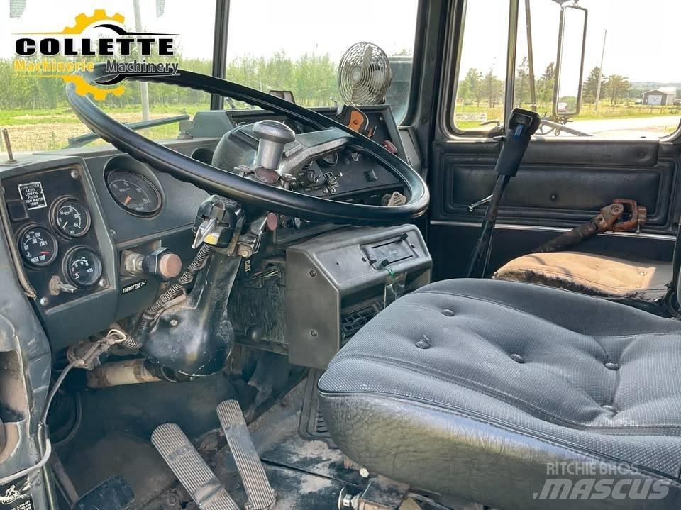 Mack R 688 ST Седельные тягачи