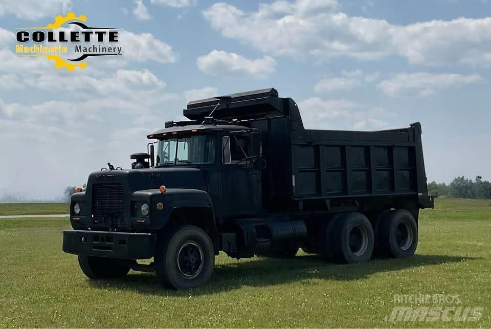 Mack R 688 ST Седельные тягачи