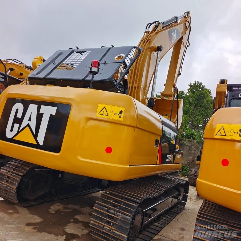 CAT 320 D Гусеничные экскаваторы