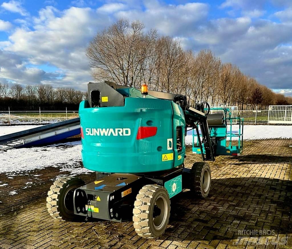Sunward SWA16JE Коленчатые подъемники