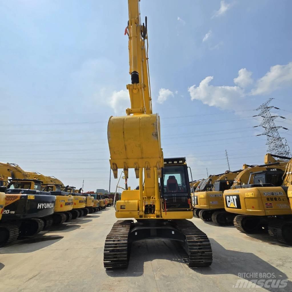 Komatsu PC 200-8 Гусеничные экскаваторы